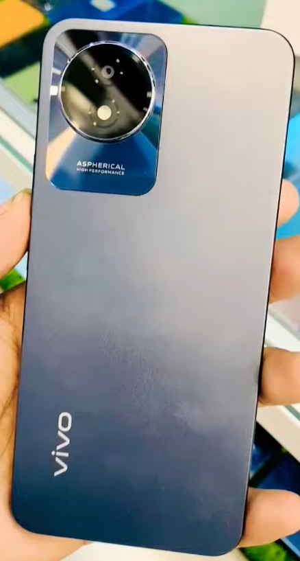 Vivo Y02
